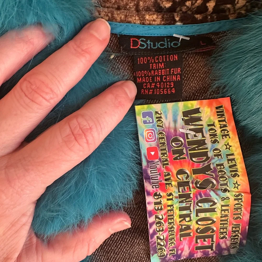 Vintage Paisley & Rabbit Fur Trim Hippie Vest - Picture 3 of 3